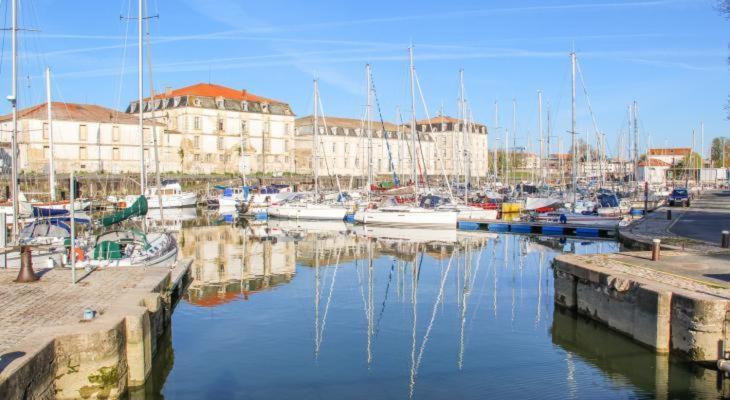 Residence Esmeralda Meuble De Tourisme 3 Etoiles Rochefort  Exteriér fotografie